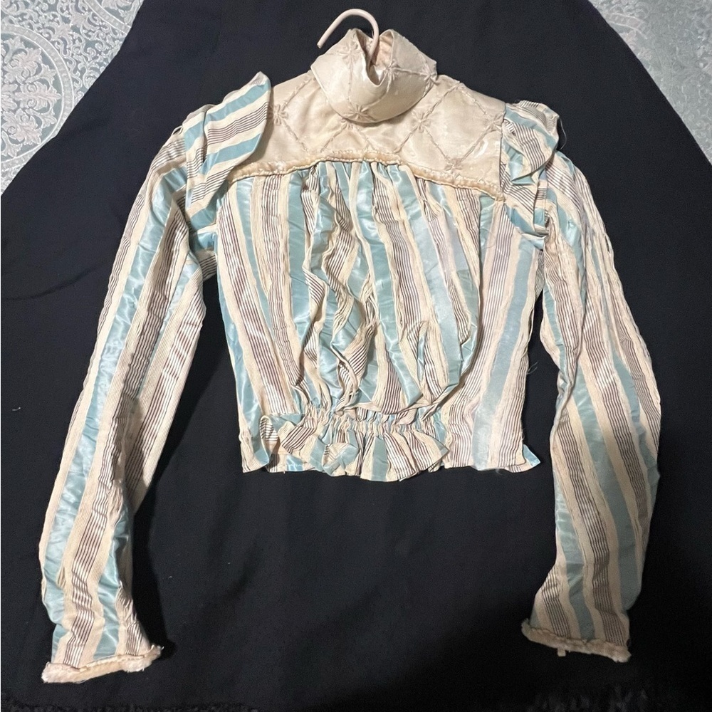 Antique vintage women’s top